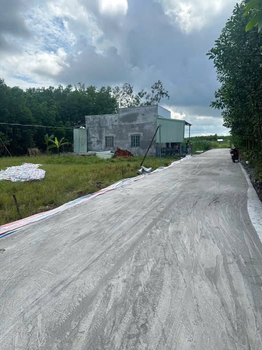 Đất nền Châu Đức 187m² giá chỉ 550 triệu - Sổ hồng riêng, mặt tiền đường bê tông!