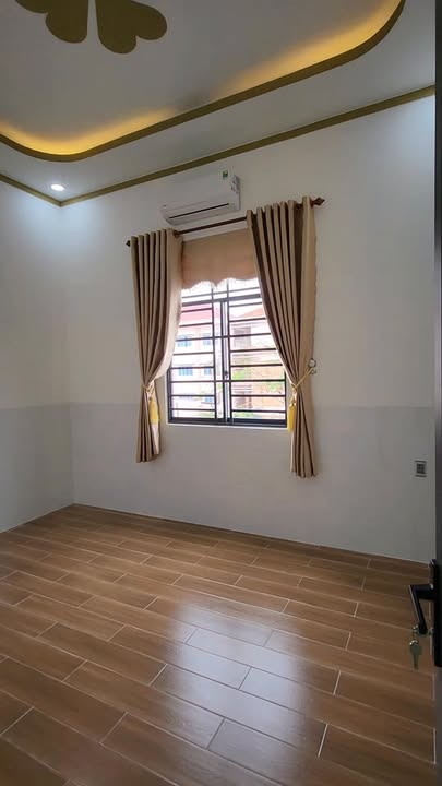 Nhà lầu liền kề Ninh Phú, Ninh Thạnh, 100m² giá 2.52 tỷ - Thiết kế hiện đại, full nội thất!