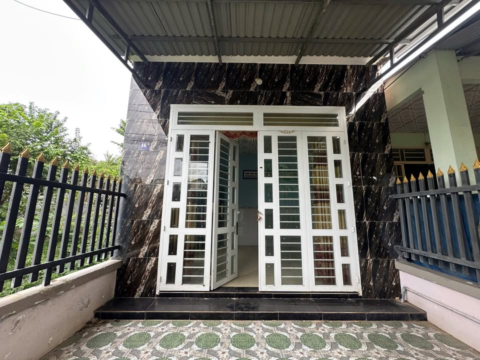 Nhà riêng Hẻm 15 Bàu Ếch 100m² giá 900 triệu - Sẵn sàng vào ở!