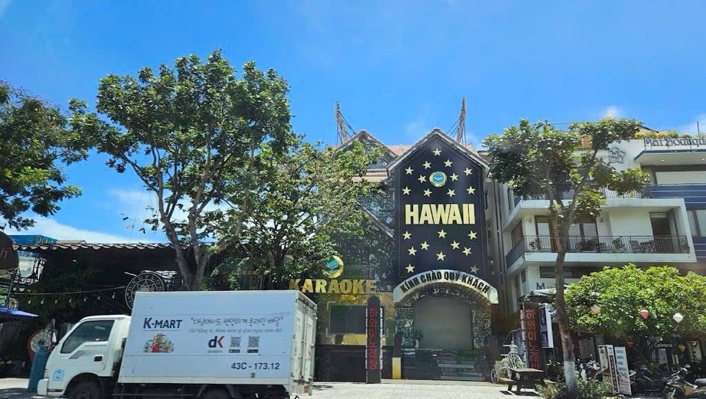 Bán nhà 4 tầng Phạm Văn Đồng Đà Nẵng 333m² giá 110 tỷ - Đầu tư sinh lời ngay!