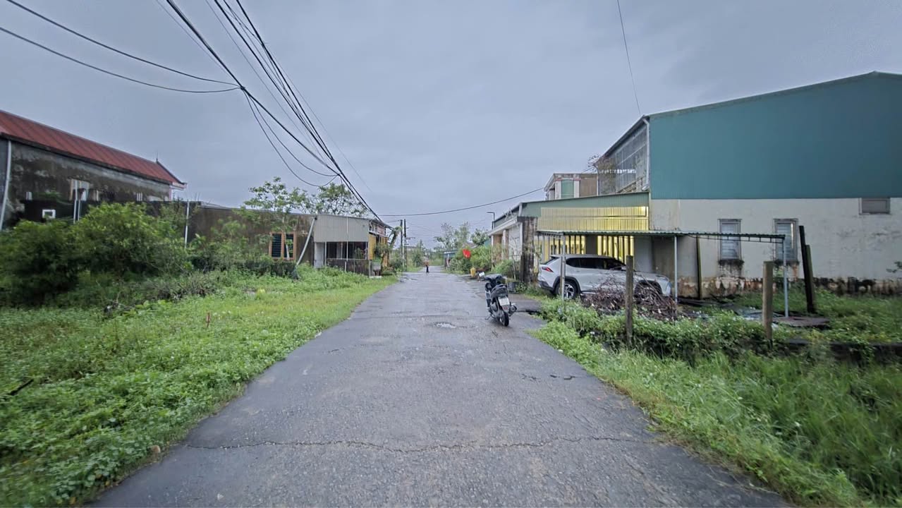 Đất nền lô góc 2 mặt tiền TDP Nam Tiến, 200m² giá 5 tỷ - Đầu tư sinh lời!