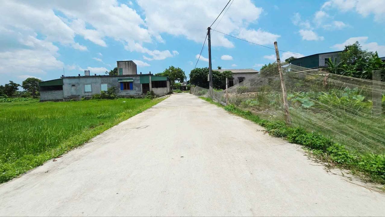 Lô đất trung tâm phường Hà Huy Tập 171m² giá 2.4 tỷ - Tiềm năng phát triển vượt bậc!