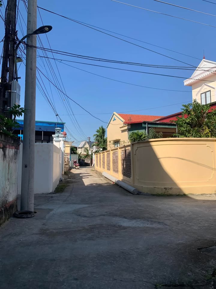 Đất nền Hoa Lộc, Hậu Lộc 90m² giá chỉ 800 triệu - Đường rộng ô tô vào tận nơi!