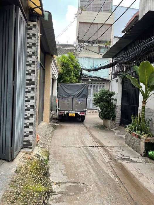 Nhà phố 5 tầng tại quận 7, 80m² giá 13.9 tỷ - Đầu tư sinh lời ngay!