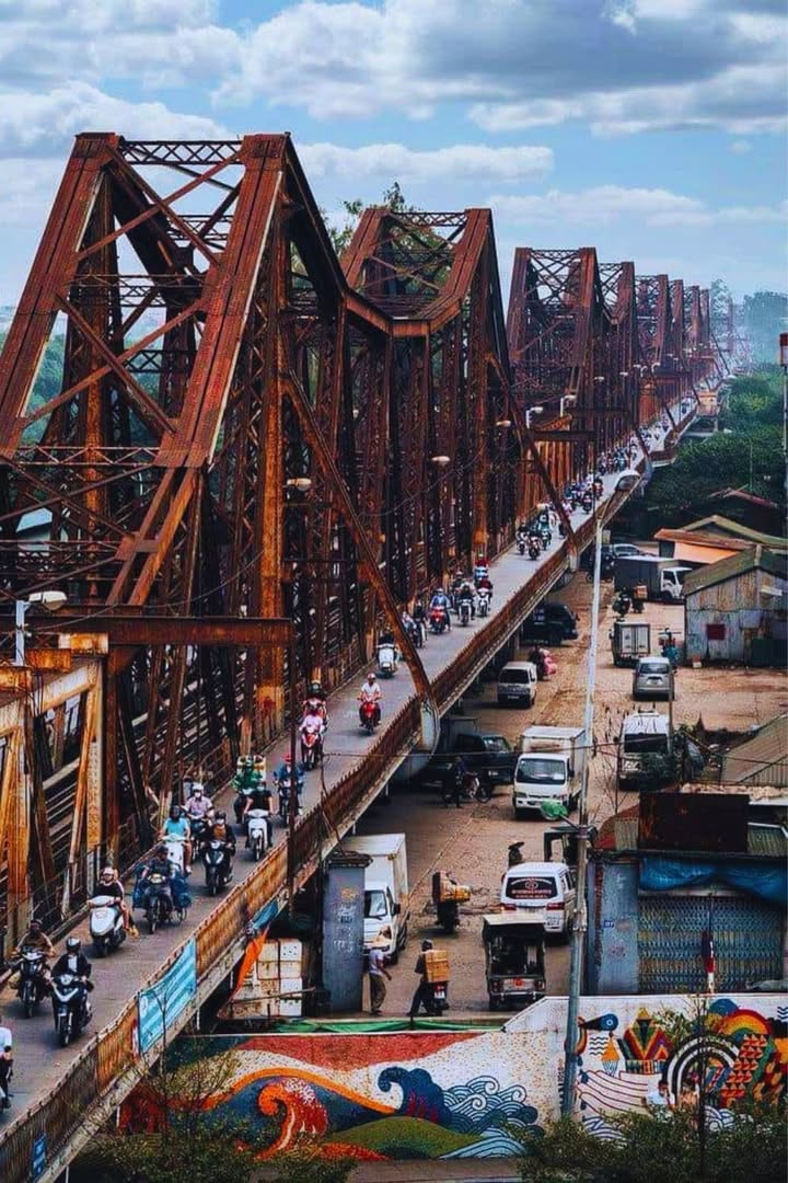 Đất mặt đường Việt Hưng Long Biên 62.9m² giá 1.6 tỷ - Kinh doanh thuận lợi!