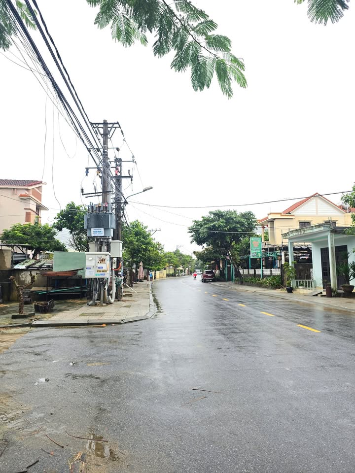 FrontHouse mặt tiền Trần Quang Khải 164m² giá 13.8 tỷ - Cơ hội đầu tư hiếm có tại Hội An!