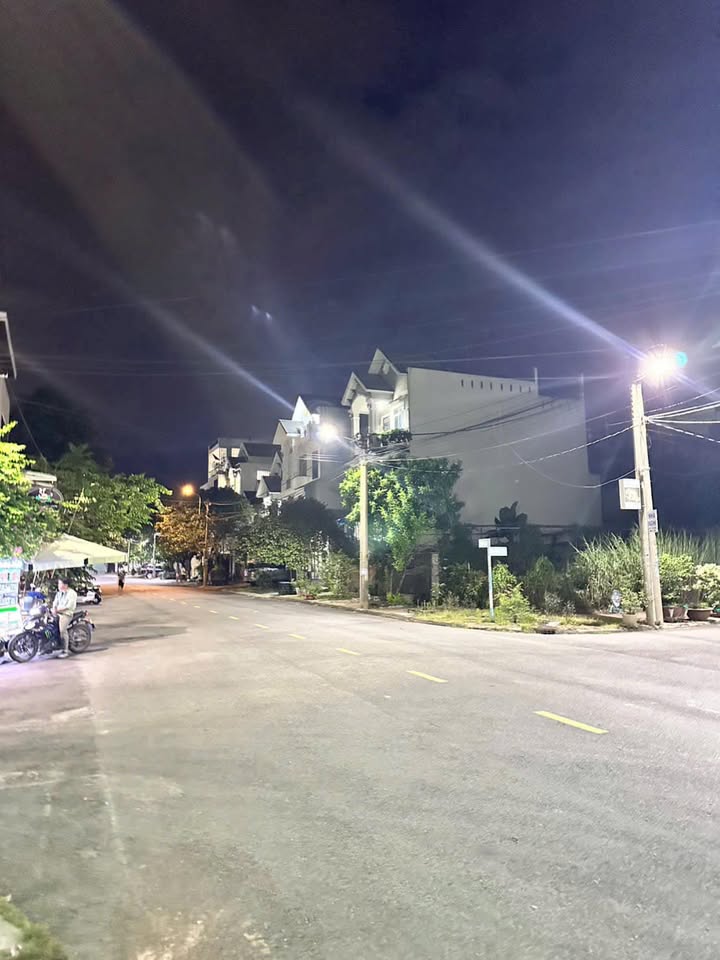 Lô đất KDC Phú Gia 1, Trảng Dài, 120m² giá 3.9 tỷ - Sổ riêng chính chủ!