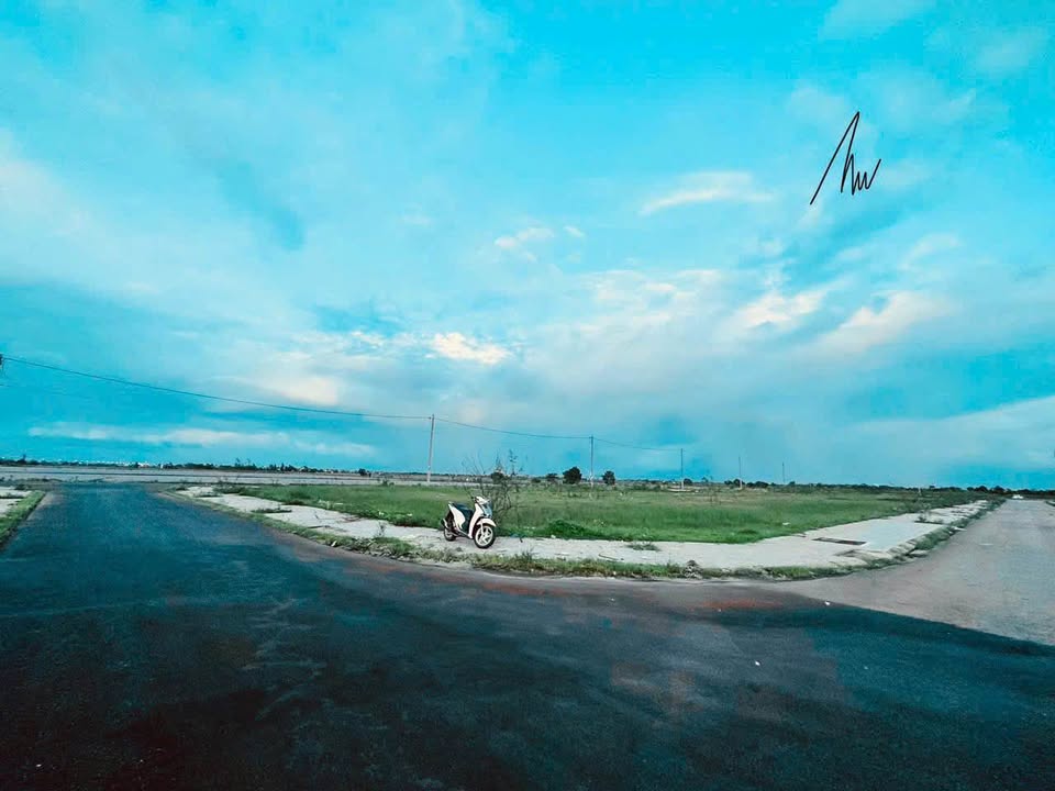 Đất nền góc 2 mặt tiền KQH Hói Sen, Thủy Dương, 313m² - Cơ hội đầu tư hiếm có!