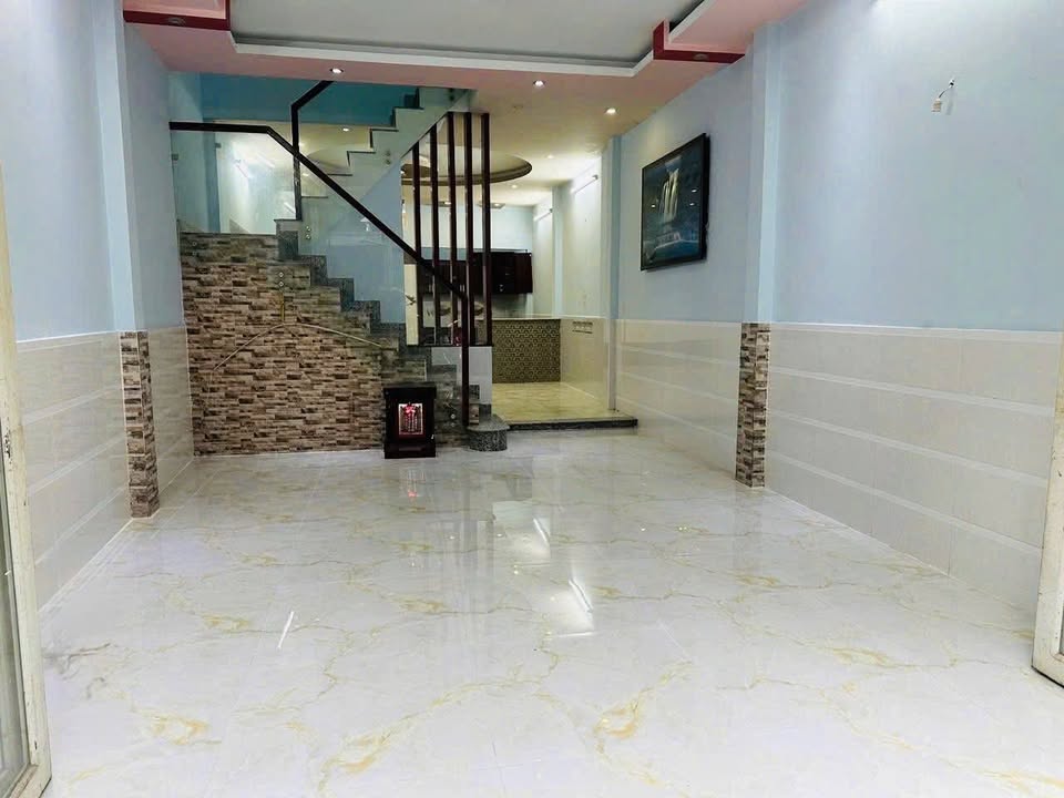 Nhà cho thuê 1 Lầu tại Lũy Bán Bích, Tân Phú - Giá 10 triệu/tháng, thích hợp kinh doanh