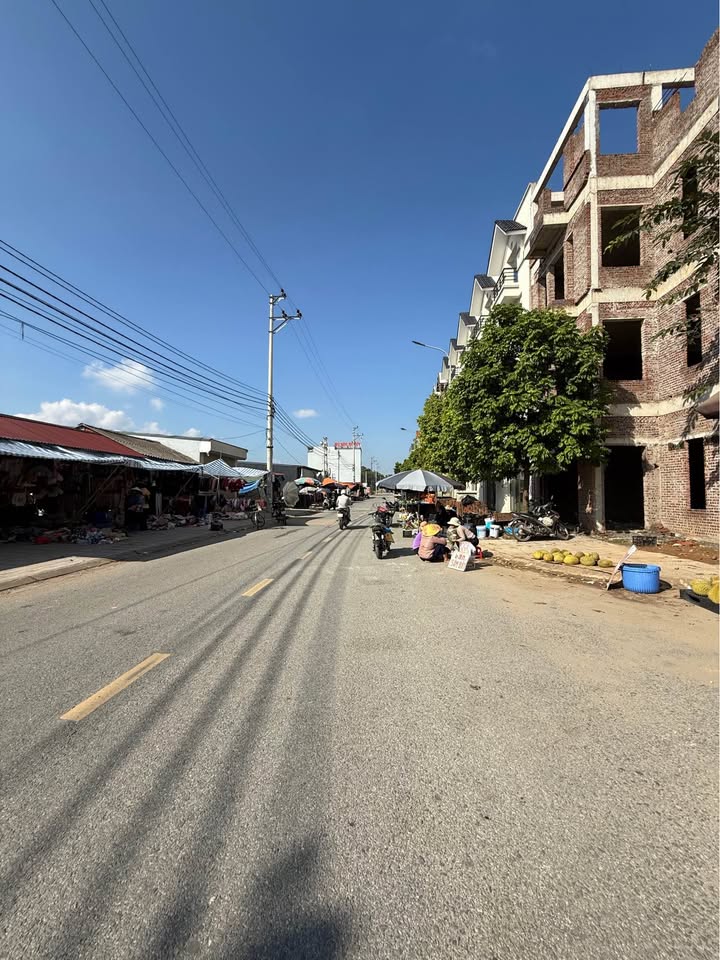 Đất nền Hưng Hóa 85m² giá chỉ 1.6 tỷ - Cơ hội đầu tư hiếm có!