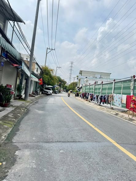 Nhà mặt tiền đường Tân Hoà 2, Phường Hiệp Phú, Quận 9 - Giá 8.4 tỷ, thương lượng ngay!