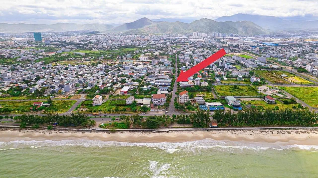 Bán gấp mặt tiền Phan Văn Định, Đà Nẵng 144.1m² giá 12.5 tỷ - Vị trí đắc địa cách biển 100m!