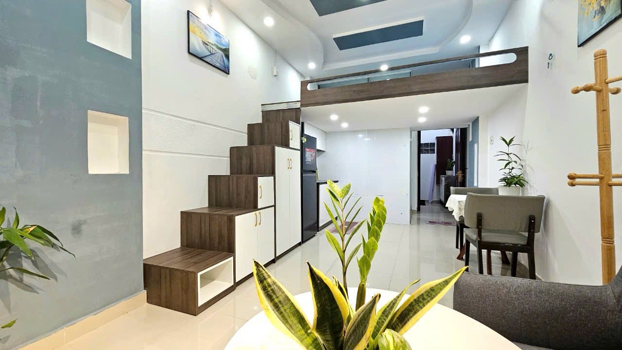 Căn hộ Duplex cho thuê tại Nguyễn Thiện Thuật, Quận 3 - Nội thất đầy đủ, không giới hạn người ở!