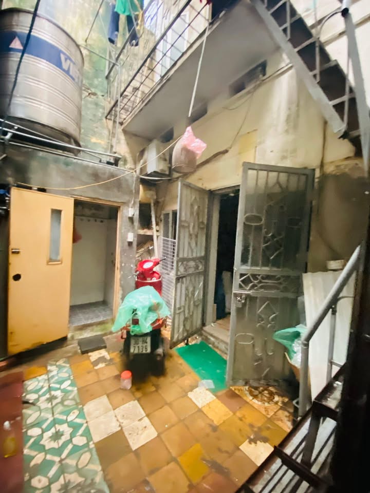 Đất Bạch Mai, quận Hai Bà Trưng 34m² giá 6.5 tỷ - Sổ đỏ chính chủ