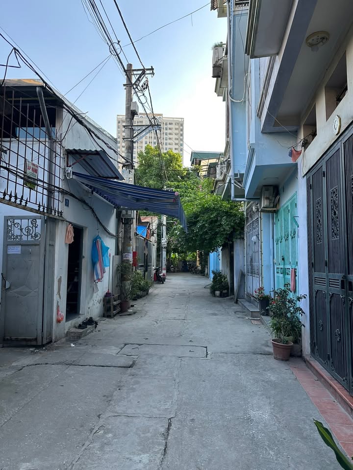 Cho thuê nhà cấp 4 đường Giáp Nhị, Thịnh Liệt, 20m² - Nhà sạch sẽ, thoáng mát!