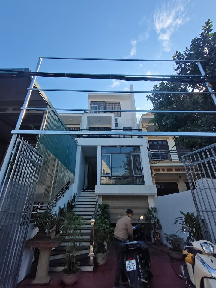 Nhà 4 tầng Khánh Thiện Yên Khánh 100m² giá thỏa thuận - Đầu tư sinh lời ngay!