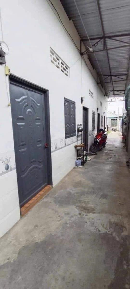 Dãy phòng trọ 130m² hẻm Từ Văn Tư, Phú Trinh - Giá chỉ 2.65 tỷ!