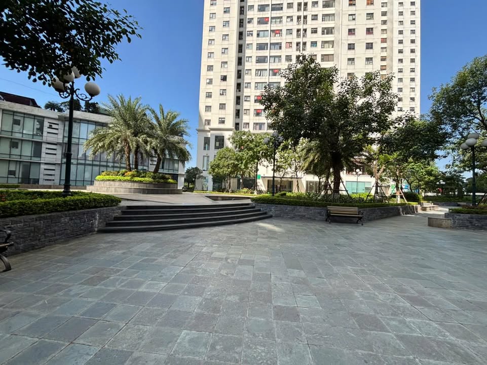 Cho thuê mặt bằng kinh doanh tại Green Star, Bắc Từ Liêm 12 triệu - Đã hoàn thiện đẹp, vào ở ngay!