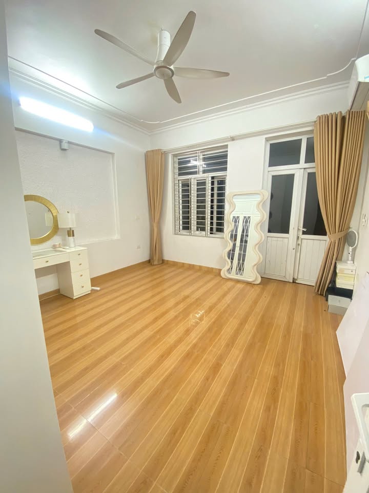 Phòng trọ cho thuê tại Ngõ 193 Phúc Lợi, giá chỉ từ 2 triệu/tháng - Sẵn sàng dọn vào ở ngay!