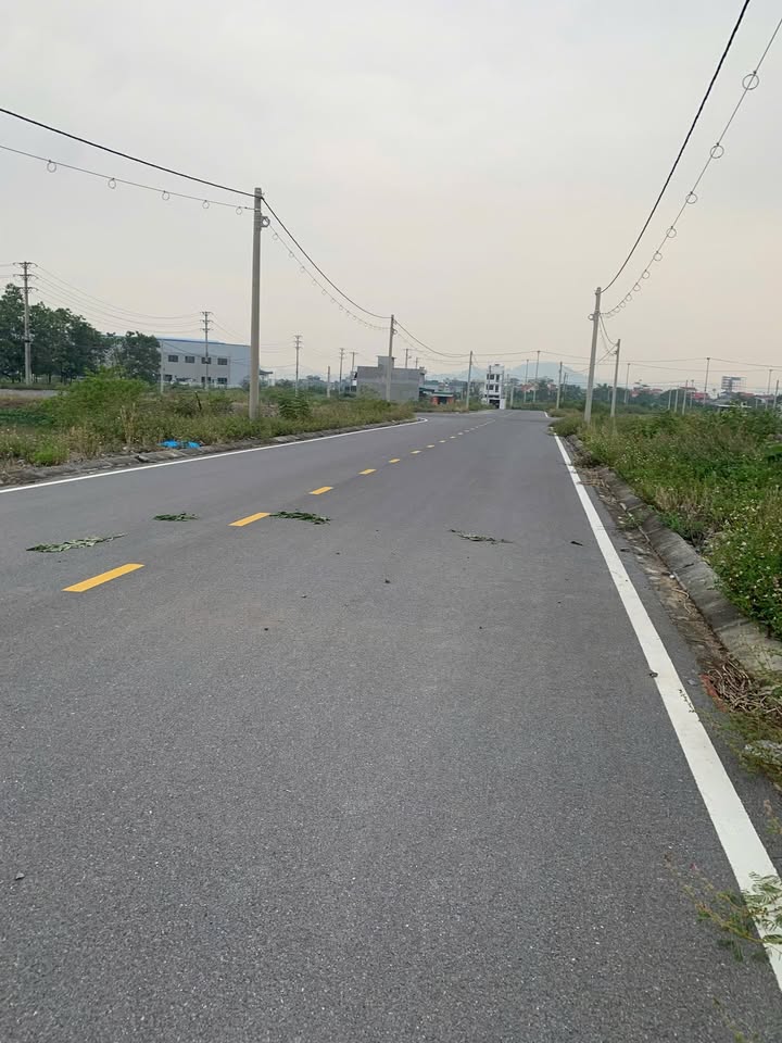 Đất nền Ninh Phong 96m² giá 3.8 tỷ - Đường rộng, vị trí thuận lợi!