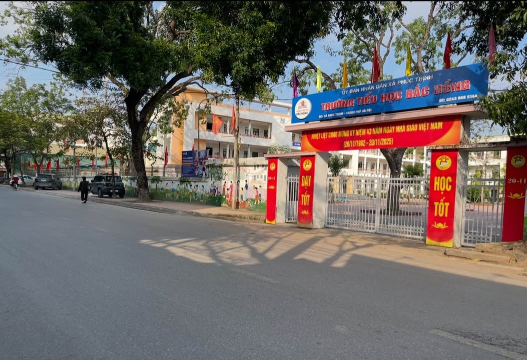 Nhà riêng xã Phúc Thịnh 47m² giá 2 tỷ - Lô đẹp cho gia đình trẻ!