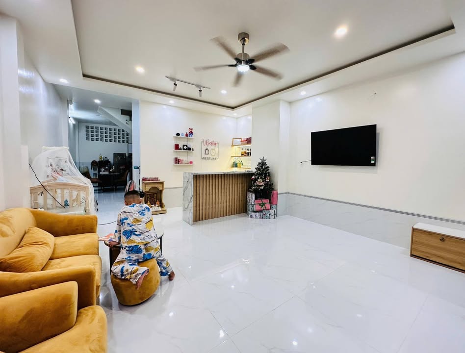 Nhà riêng Huỳnh Tấn Phát, Rạch Giá 75m² giá chỉ 2.2 tỷ - Chính chủ bán gấp!