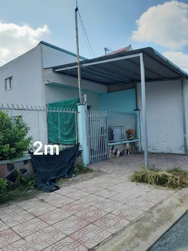 Nhà mặt tiền Lê Văn Kiệt, Tân An 228m² giá 3.9 tỷ - Cơ hội đầu tư sinh lời!