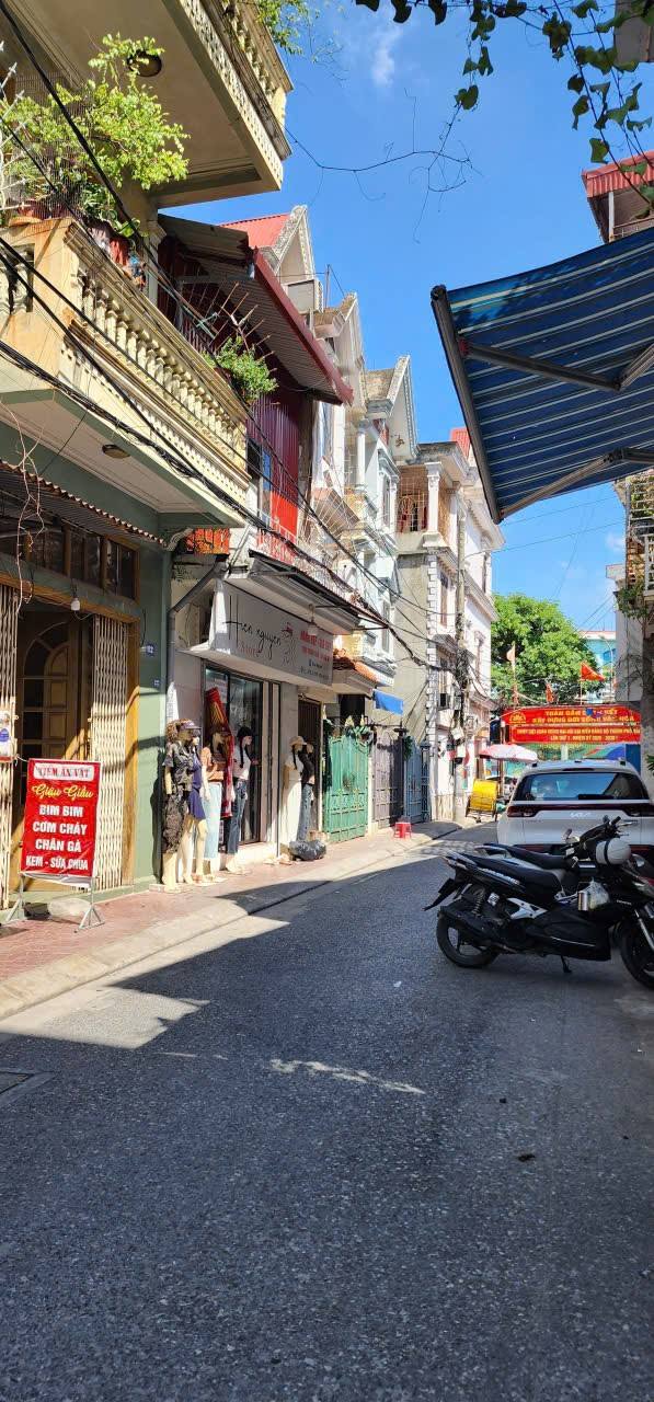 Nhà 2 tầng Vũ Chí Thắng 44m² giá 4.55 tỷ - Đang cho thuê 7 triệu/tháng!