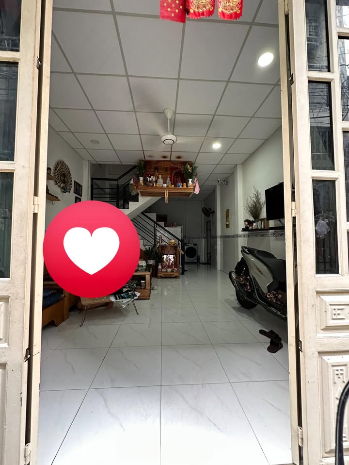 Nhà đẹp ấp 1, Bình Chánh 40m² giá 1.4 tỷ - Sẵn sàng vào ở ngay!