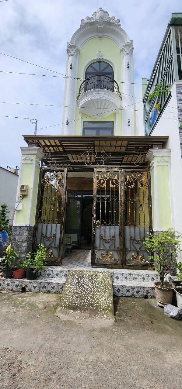 Nhà đẹp Bình Chánh 48m² giá 2.6 tỷ - Mặt tiền đường Lê Thị Ngay