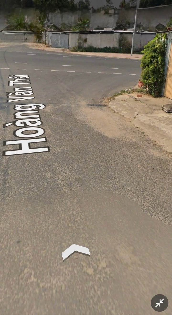 Đất mặt tiền Hoàng Văn Thái, Kon Tum 360m² giá 700 triệu - Kinh doanh thuận lợi!