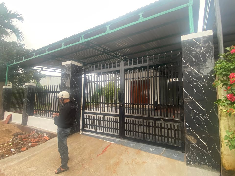 Đất thổ cư 500m² xã Phú Xuân, giá 1.5 tỷ - Khu dân cư đẹp, chính chủ bán!