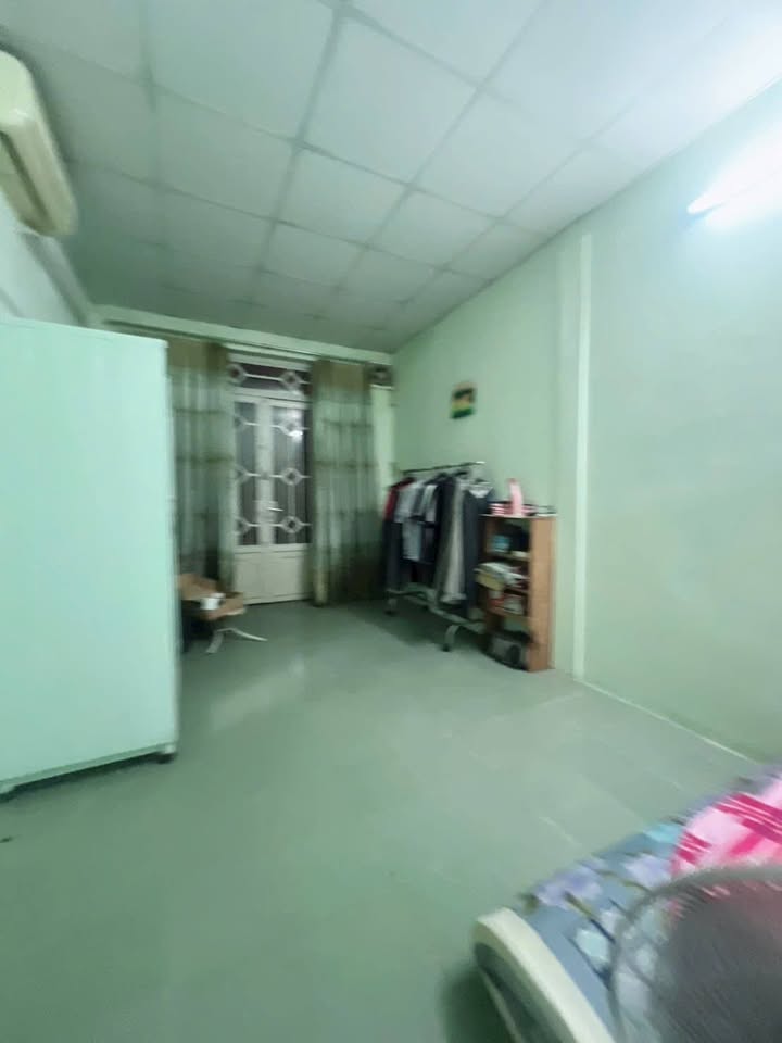 Nhà hẻm 120 Lê Quốc Hưng, Quận 4 - 22.2m², giá 3.8 tỷ - Vị trí đắc địa, thuận tiện giao thông!