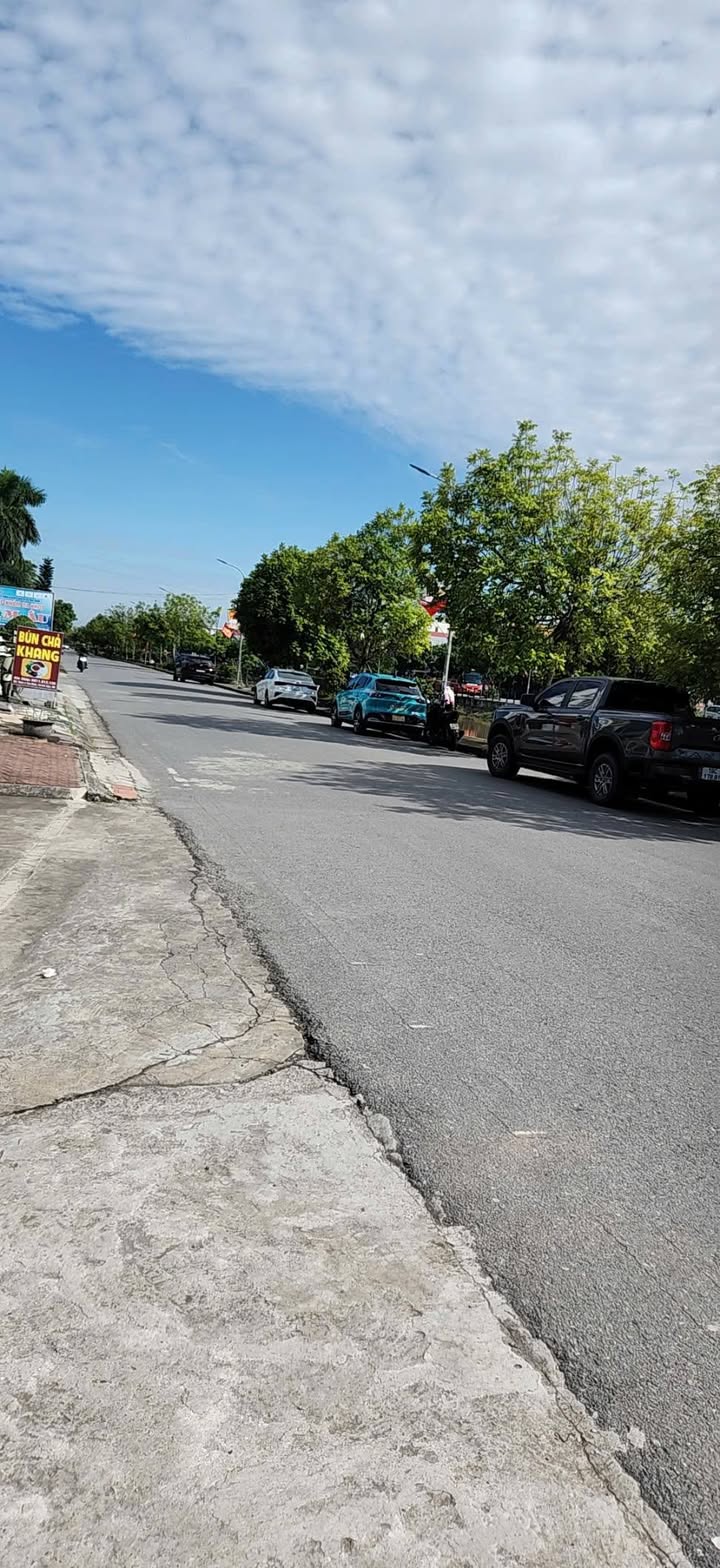 Đất thổ cư Yên Định 106m² giá 2.5 tỷ - Khu dân trí cao, tiện ích đầy đủ!