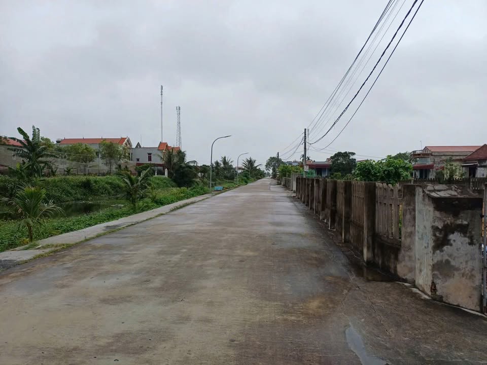 Đất mặt đường Đông Đôi Xóm 1, Nam Điền - 140m² giá chỉ 1 tỷ - Tiềm năng đầu tư vượt trội!