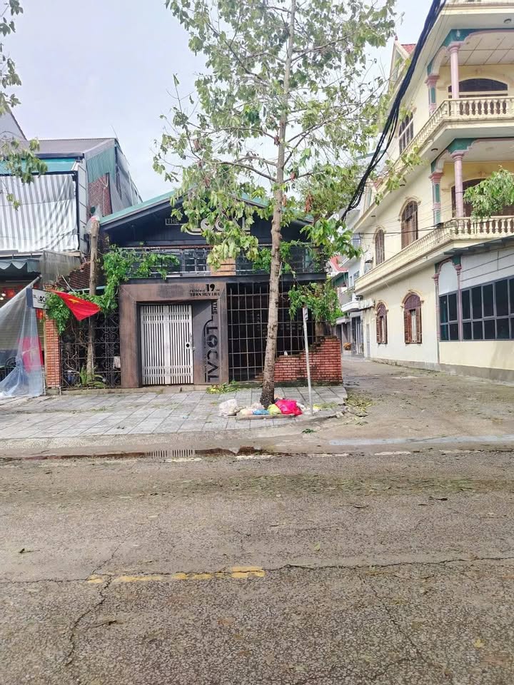 Đất lô góc kinh doanh Trần Huy Liệu, 184m² giá 21 tỷ - Cơ hội đầu tư tuyệt vời!