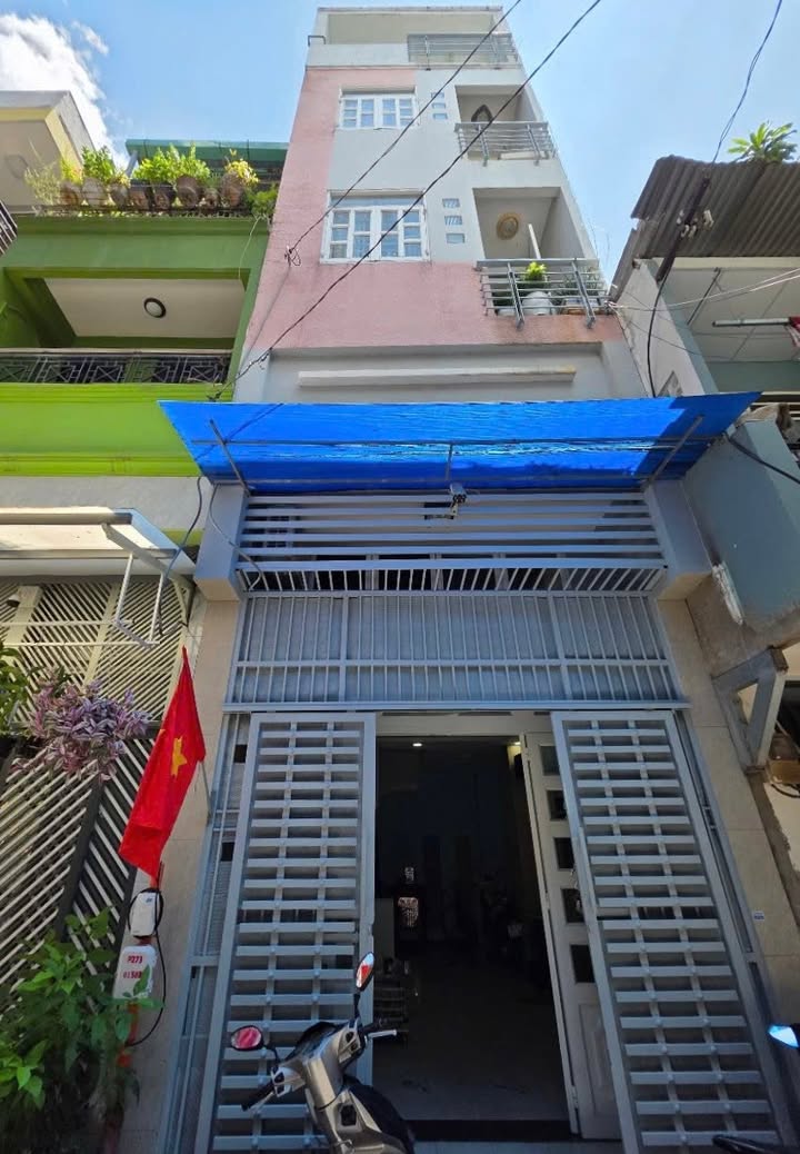 Nhà hẻm 4m đường Nguyễn Đình Chiểu, Quận 3, 28.8m² giá 7.1 tỷ - Giảm ngay 400 triệu!