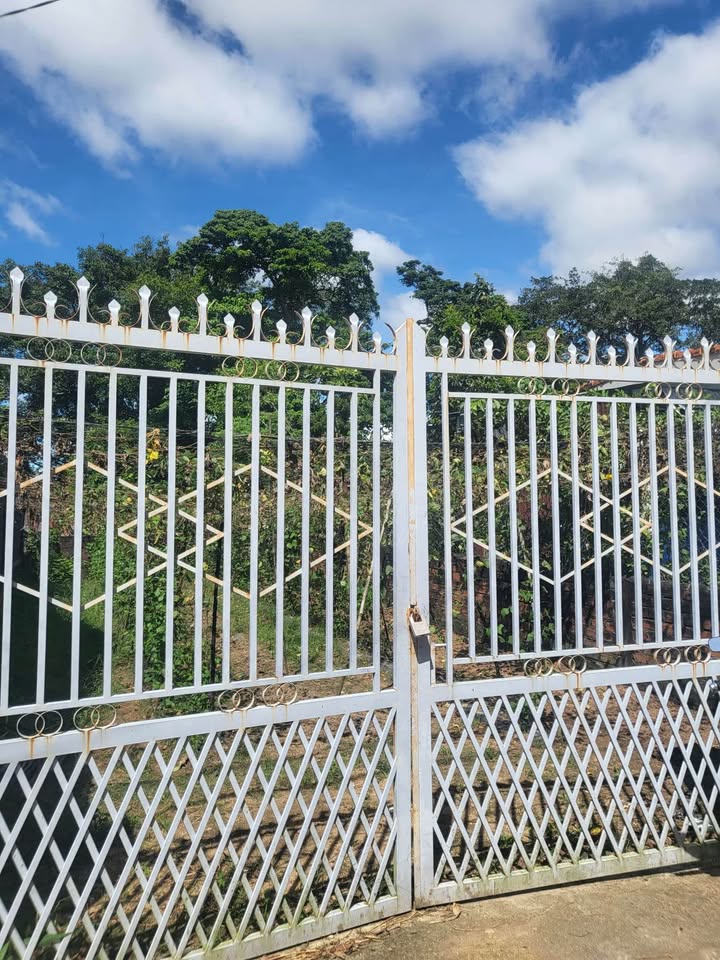 Đất nền đường Nguyễn Huy Lung, Kon Tum 144m² - Giá chỉ 900 triệu, thương lượng tốt!