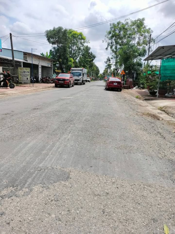 Nhà 2 tầng tại Ấp Nhơn Thuận 1, TP Cần Thơ 300m² giá 4 tỷ - Cơ hội đầu tư hấp dẫn!