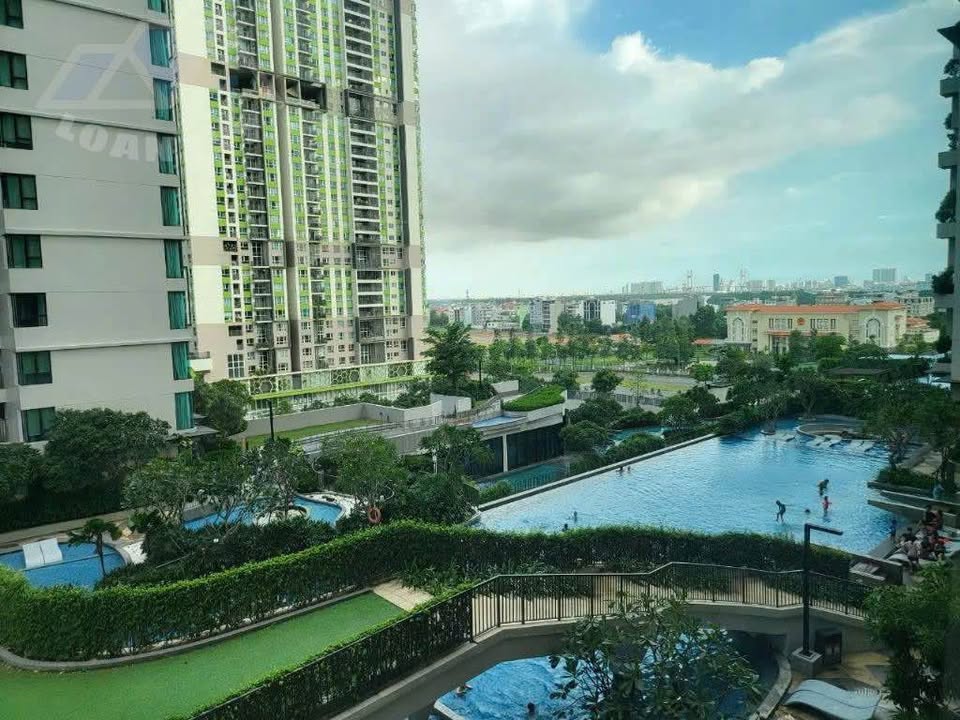 Căn hộ Feliz En Vista Thủ Đức 102m² giá 10.95 tỷ - Đầy đủ nội thất, view hồ bơi!