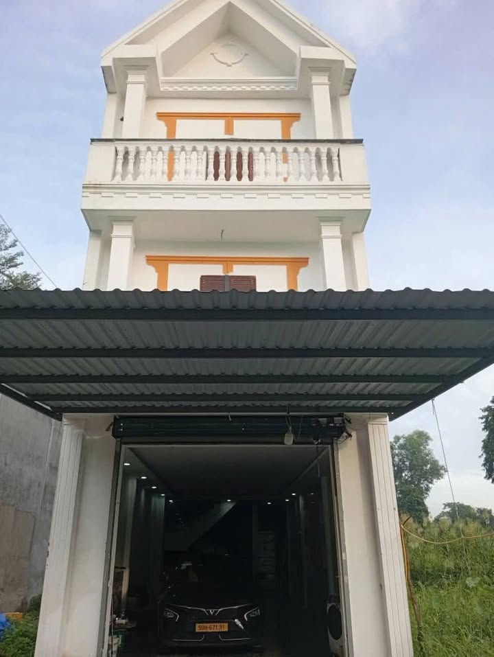 Nhà bán gấp Củ Chi 150m² chỉ 3.8 tỷ - Sổ hồng chính chủ!