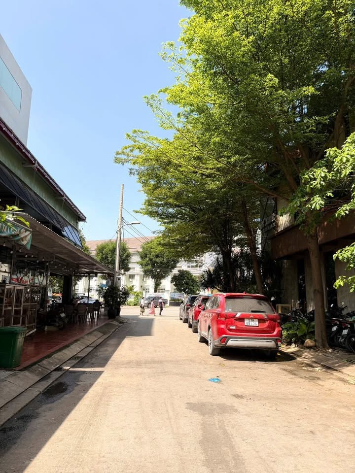 Bán lô đất Trần Lựu, Quận 2 - 100m² giá 27 tỷ - Đầu tư lý tưởng!