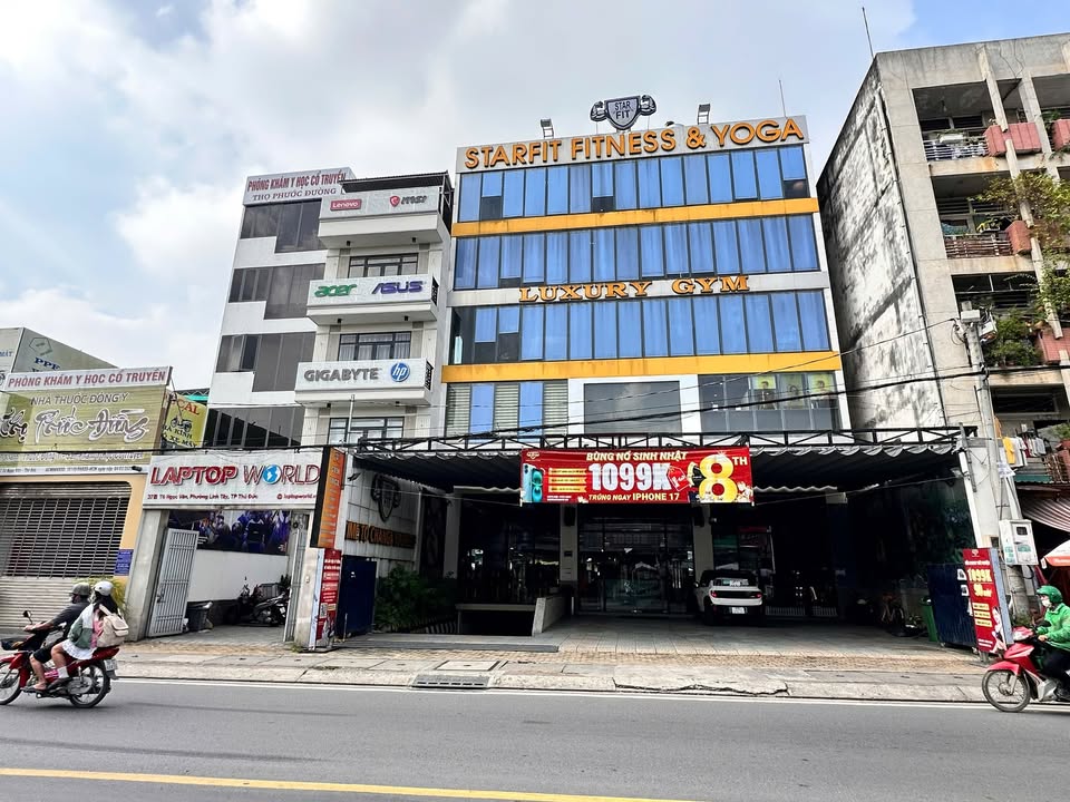 Toà nhà 1 hầm 5 tầng mặt tiền Tô Ngọc Vân 315m² giá 89.99 tỷ - Vị trí kinh doanh sầm uất!