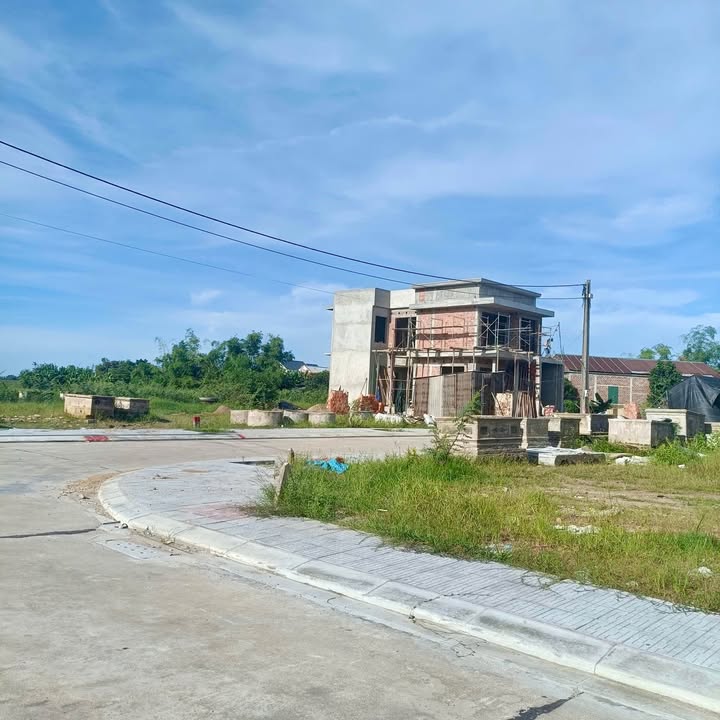 Đất nền KQH Bầu Được - Thủy Châu 150m² giá 1 tỷ - Đón đầu trục Tố Hữu nối sân bay Phú Bài!