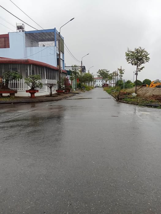 Lô đất đẹp phường Đông Phong, 105m² giá 1 tỷ - Sổ đỏ chính chủ!