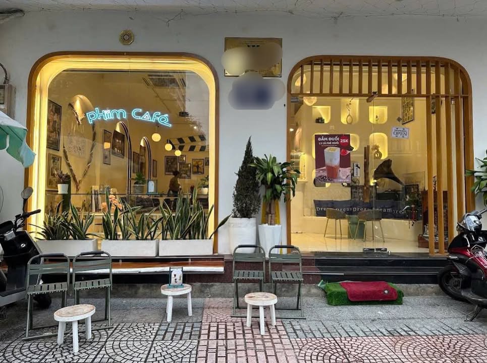 Toà nhà mặt tiền Thái Văn Lung quận 1, 80m² - Thương lượng giá hấp dẫn!