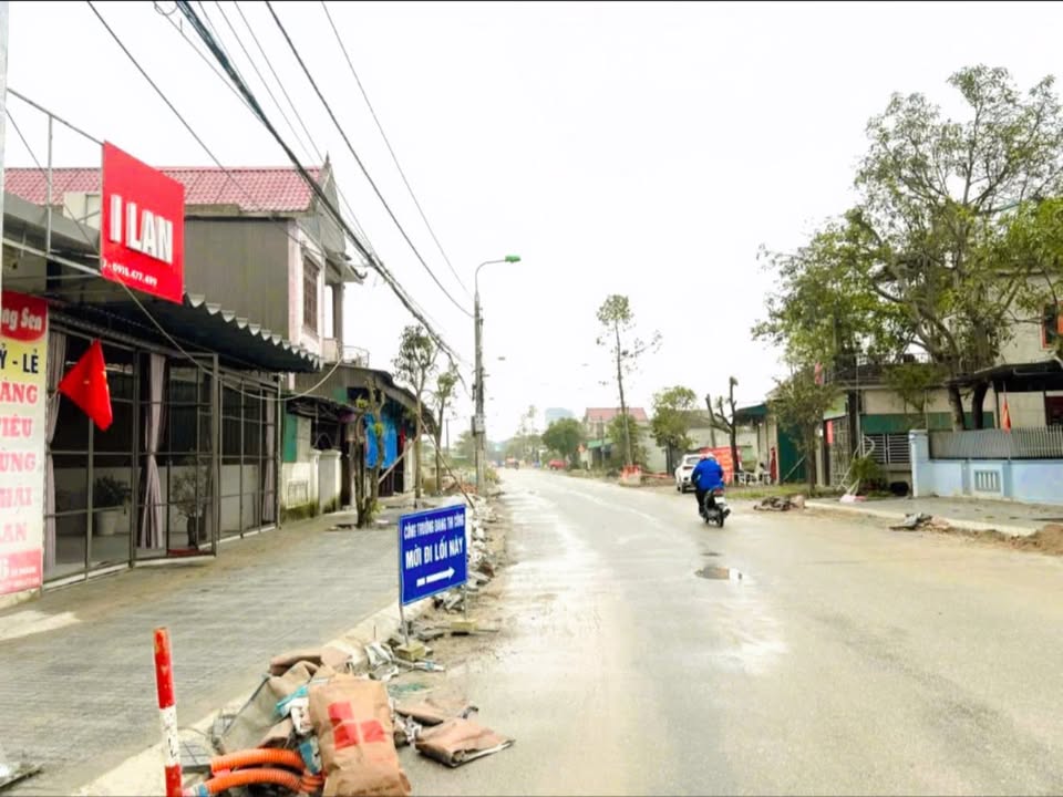 Mặt tiền kinh doanh đường Hà Hoàng 139.2m² giá 5 tỷ - Cơ hội vàng cho nhà đầu tư!