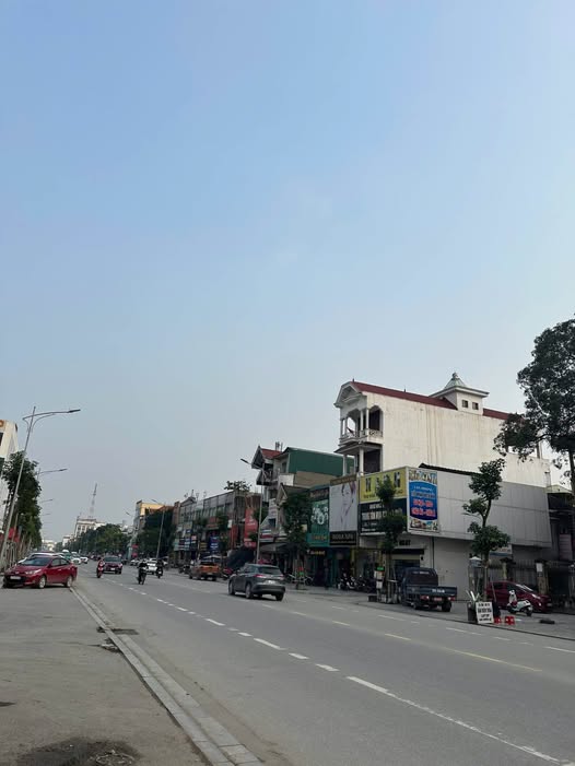 Nhà 2 tầng đường Minh Khai, TP Vinh 120.8m² giá 7 tỷ - Vị trí kinh doanh đắc địa!