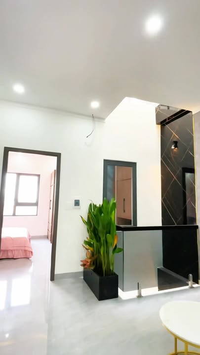 Nhà phố Thủ Dầu Một 107m² giá 7.2 tỷ - Đầy đủ nội thất, sẵn sàng vào ở!