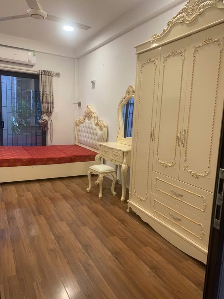 Phòng cho thuê tại Ngõ 29 Đội Nhân, 1 phòng ngủ giá 5.2 triệu - Full nội thất tiện nghi!